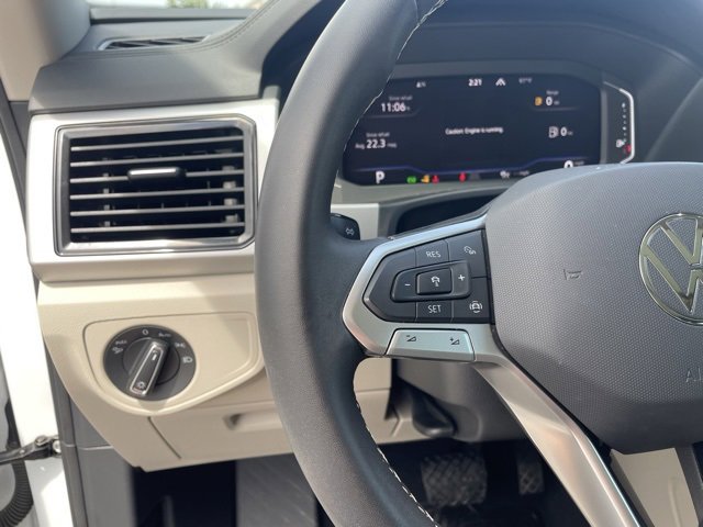 2023 Volkswagen Atlas V6 SE Technology photo 19