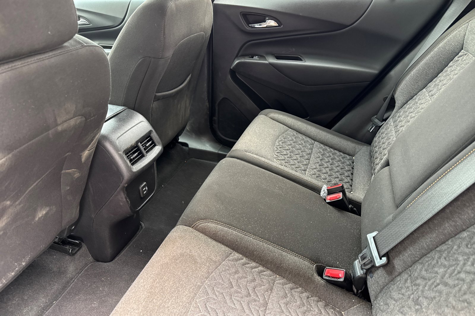 2024 Chevrolet Equinox LT photo 12