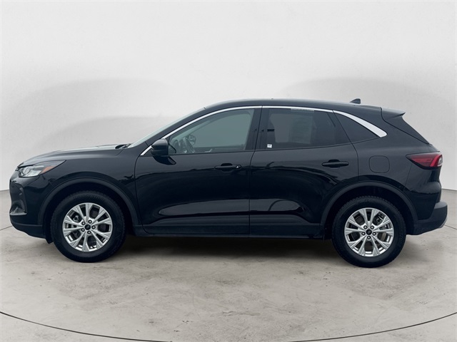 2024 Ford Escape Active photo 2