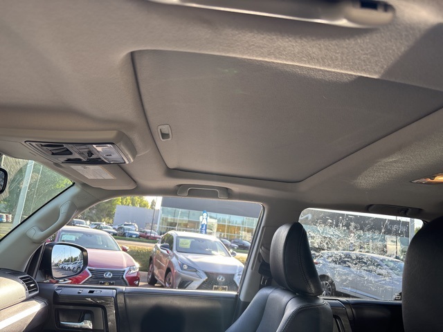 2021 Toyota 4Runner Nightshade Edition photo 9
