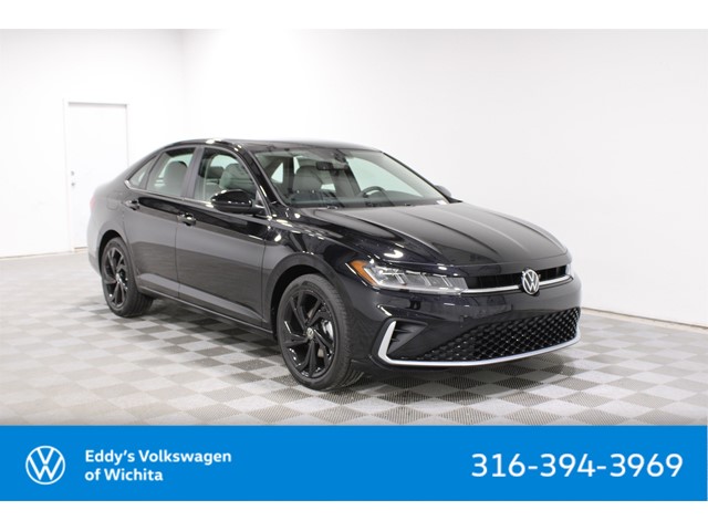 2025 Volkswagen Jetta SE's photo