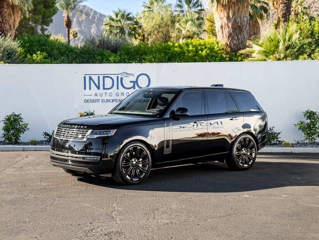 2025 Land Rover Range Rover SE's photo