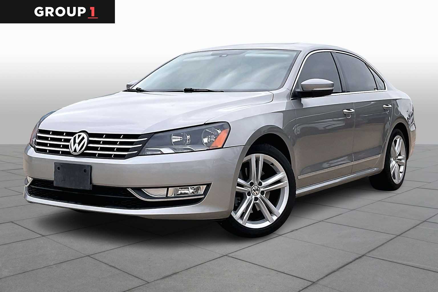 2014 Volkswagen Passat SEL Premium