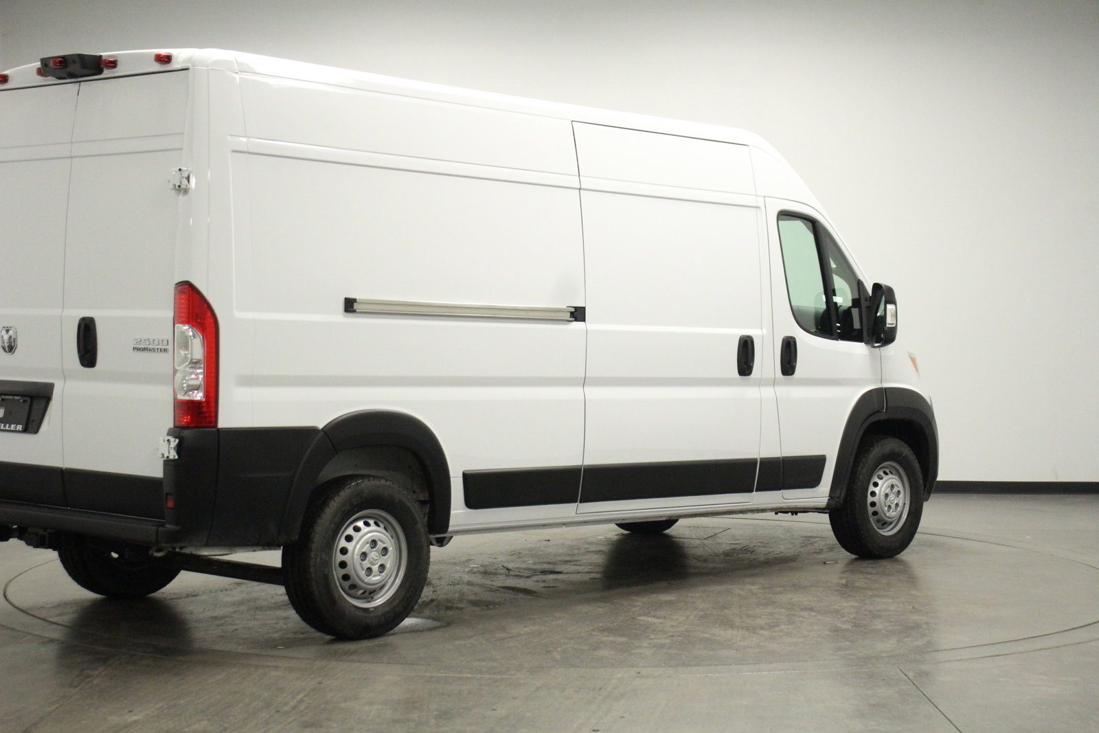 2025 Ram ProMaster 2500 photo 7
