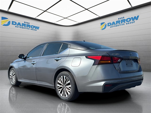 2023 Nissan Altima 2.5 SV photo 2