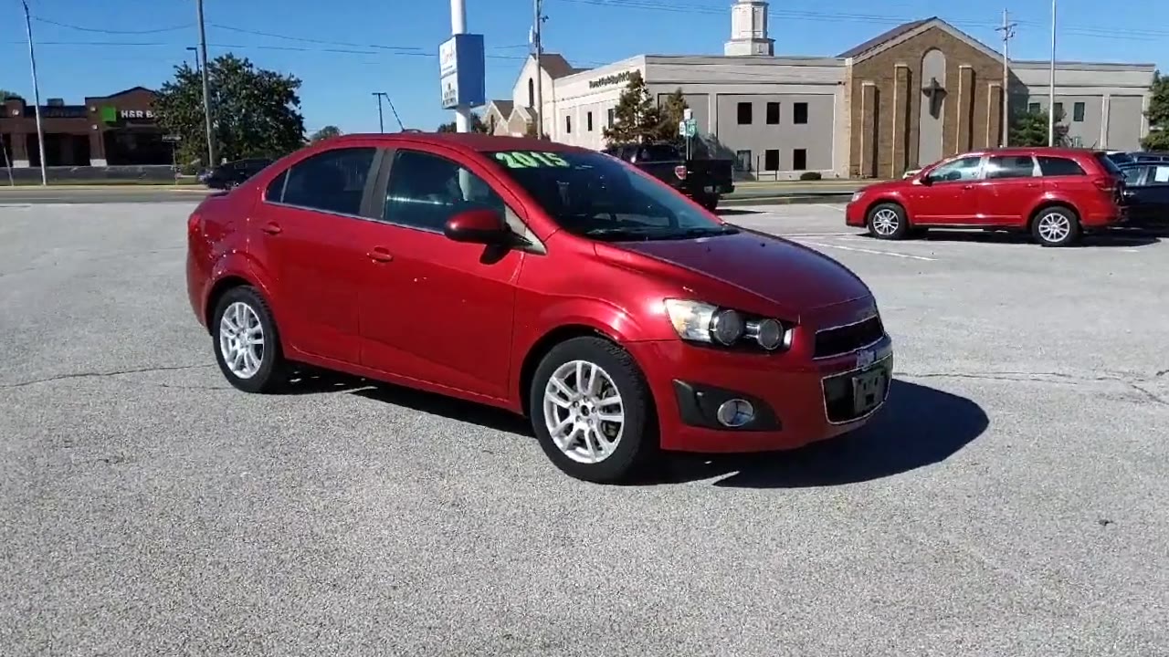 2015 Chevrolet Sonic LT photo 2