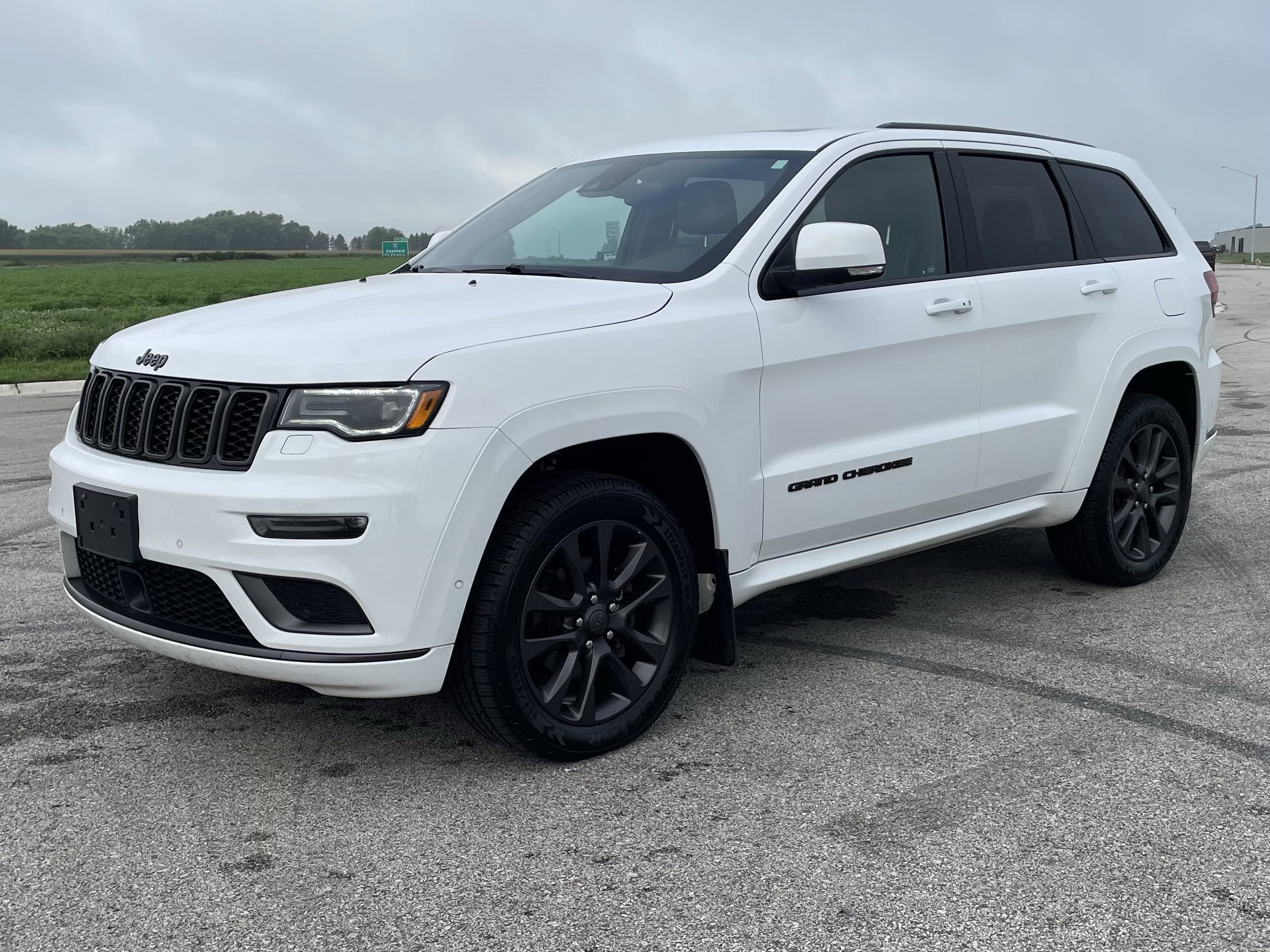 Used 2018 Jeep Grand Cherokee High Altitude with VIN 1C4RJFCG3JC256598 for sale in Burnsville, Minnesota