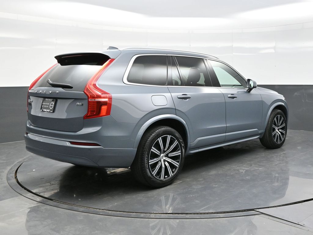 2023 Volvo XC90 Core photo 4