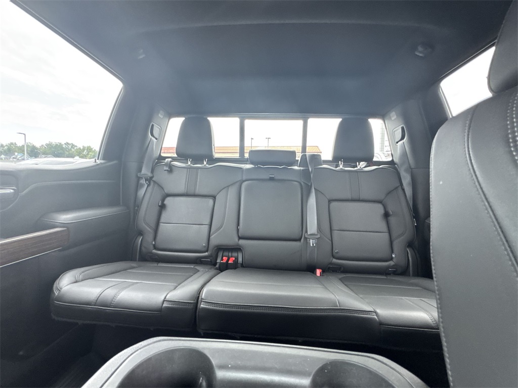 2021 Chevrolet Silverado 1500 High Country photo 9
