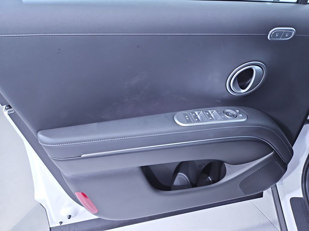 2026 Hyundai Palisade Limited photo 7