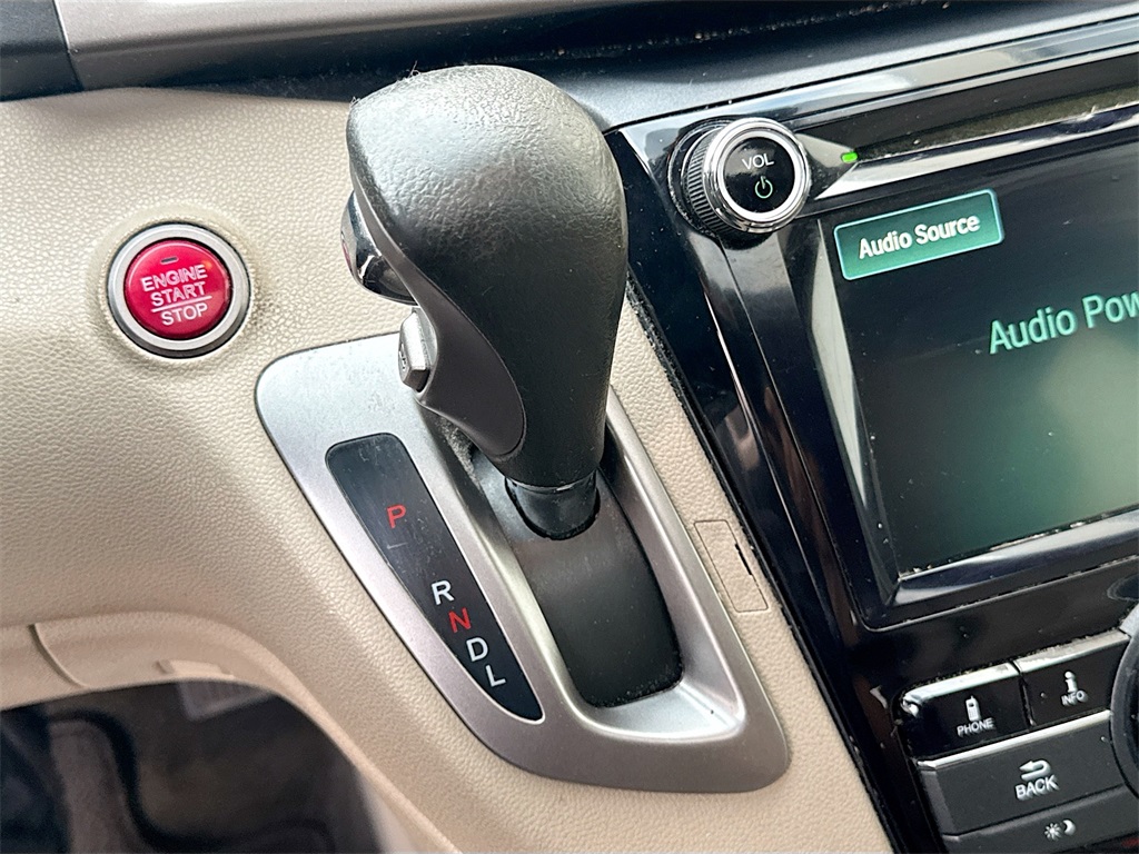 2016 Honda Odyssey EX-L photo 17