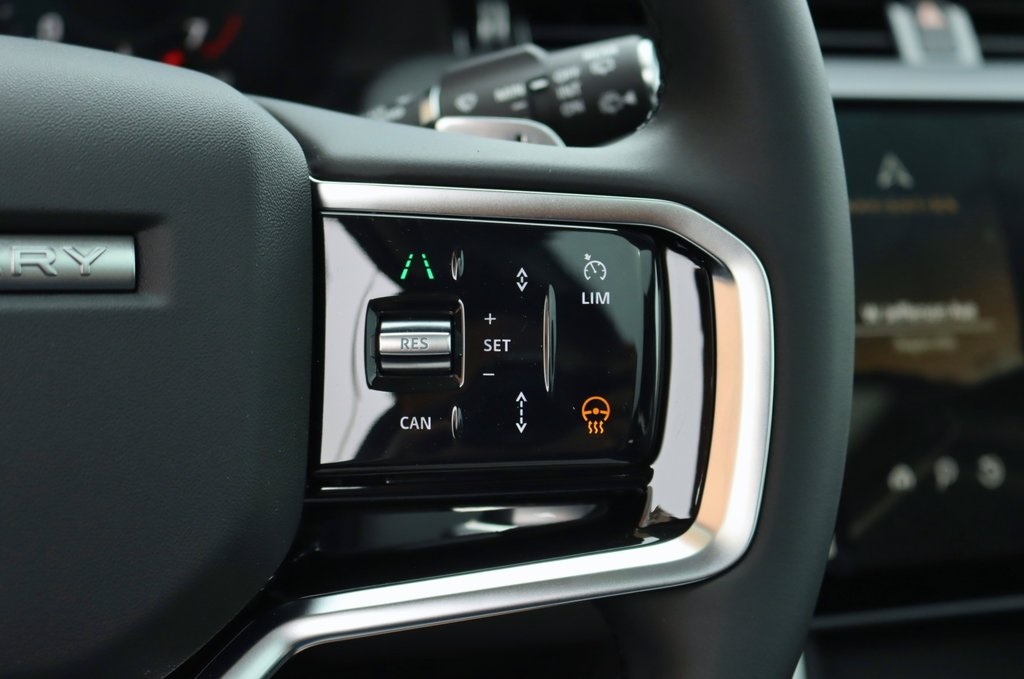 2025 LAND ROVER DISCOVERY SPORT - Image 17