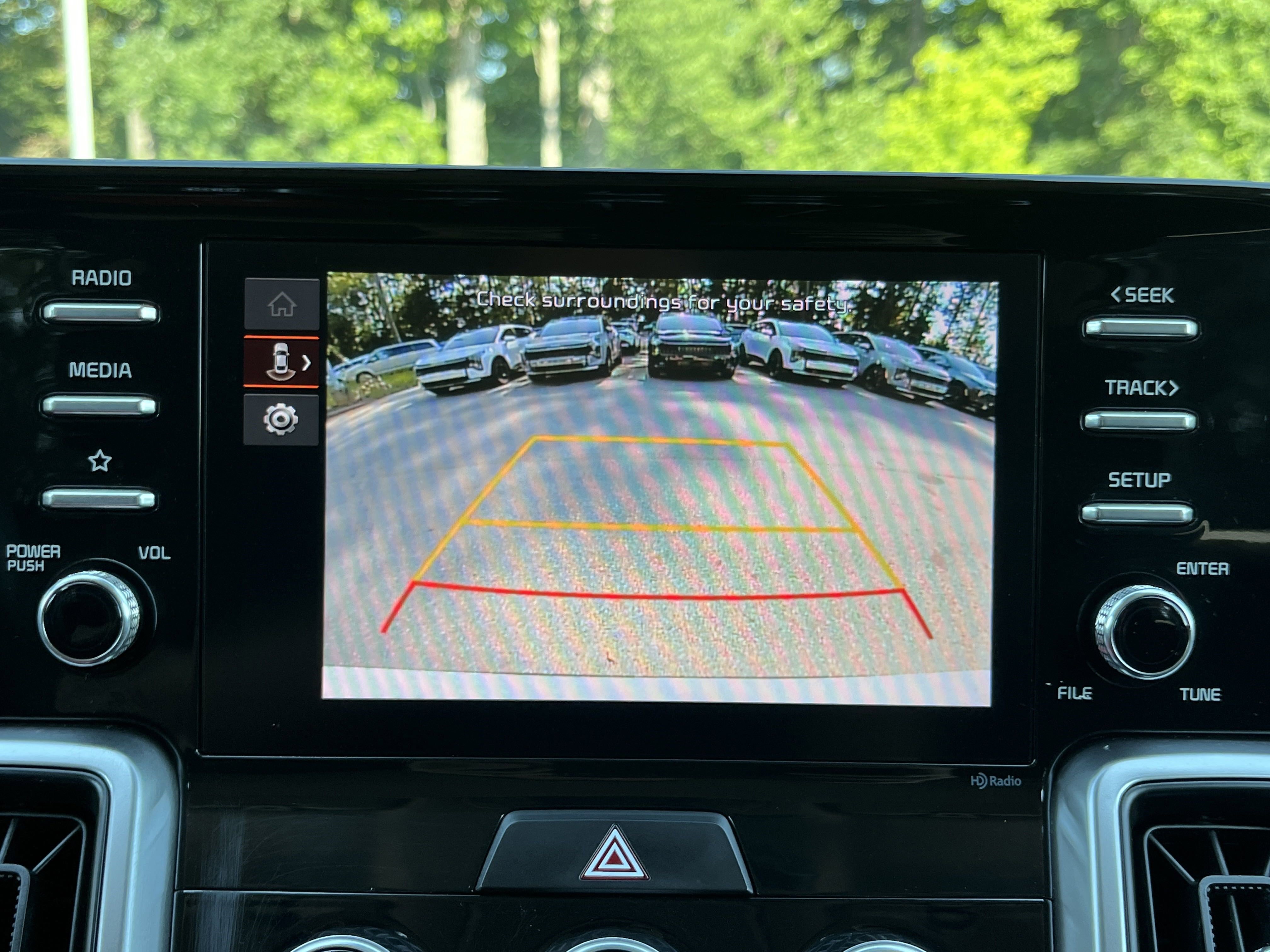 2023 Kia Sorento LX photo 2