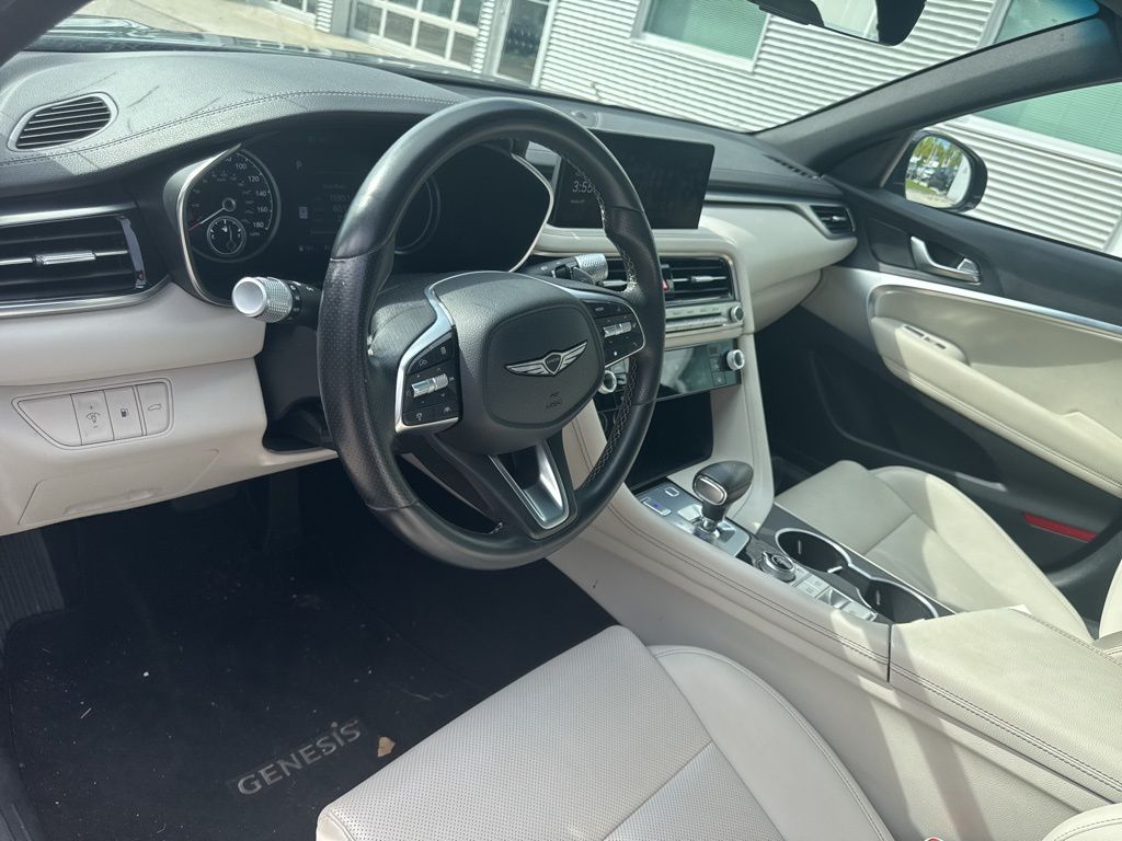 2024 Genesis G70 2.5T photo 10