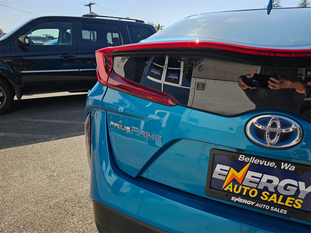 2019 Toyota Prius Prime Plus Premium Advanced photo 15