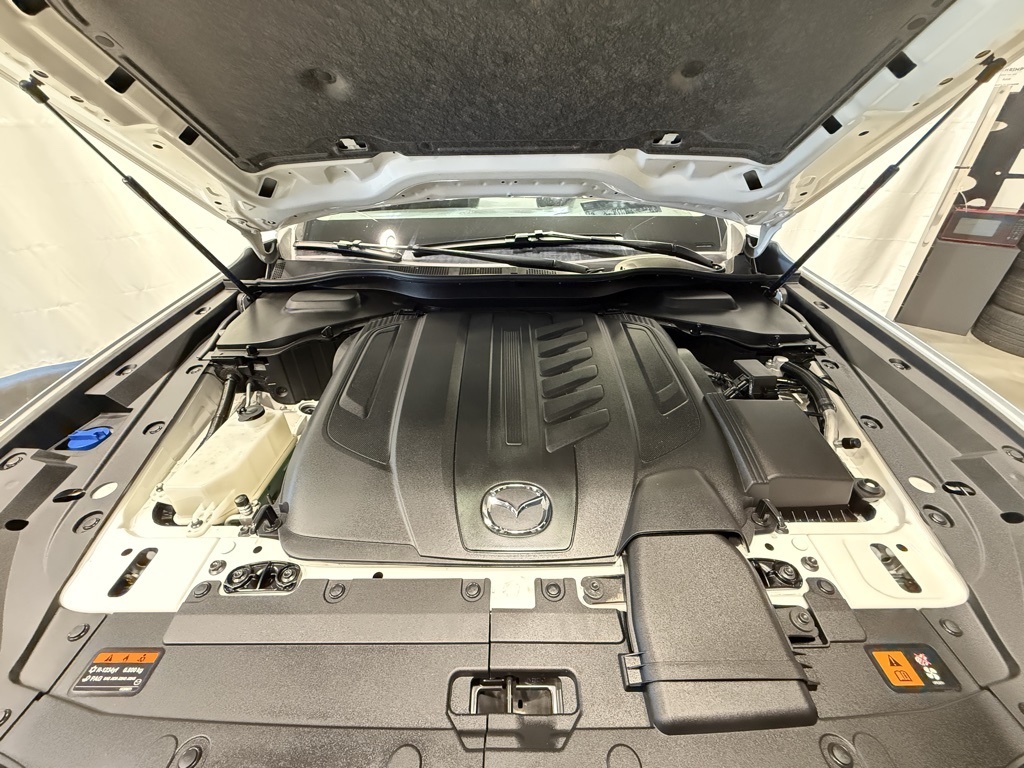 2024 Mazda CX-90 3.3 Turbo Preferred Plus photo 32