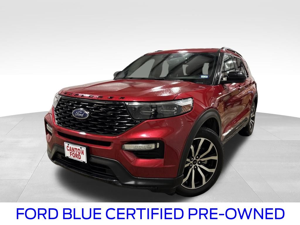 2022 Ford Explorer ST-LINE's photo