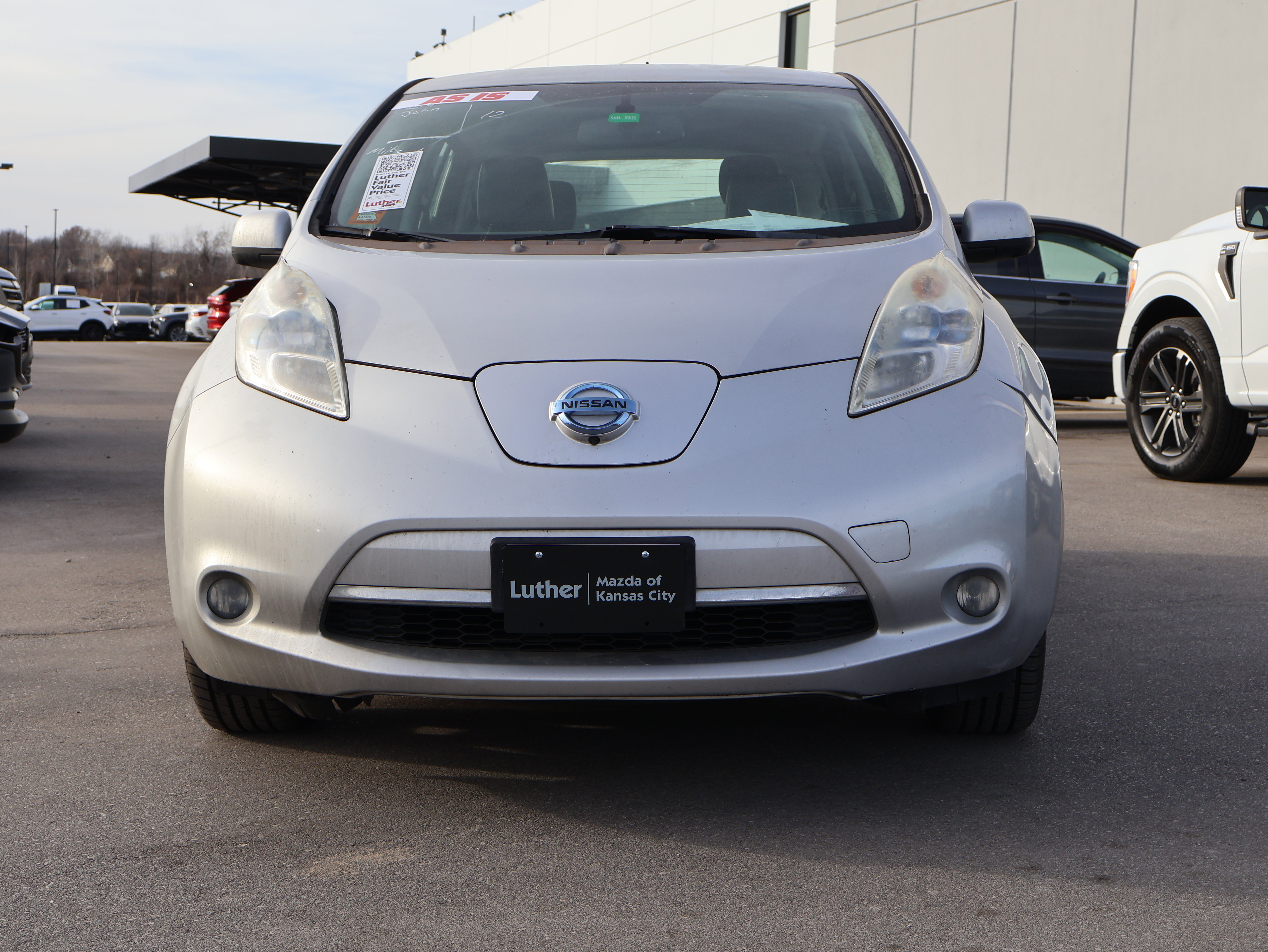 Used 2015 Nissan LEAF SL with VIN 1N4AZ0CP8FC319226 for sale in Kansas City