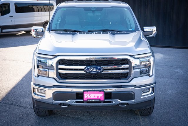 2024 Ford F-150 Lariat photo 2