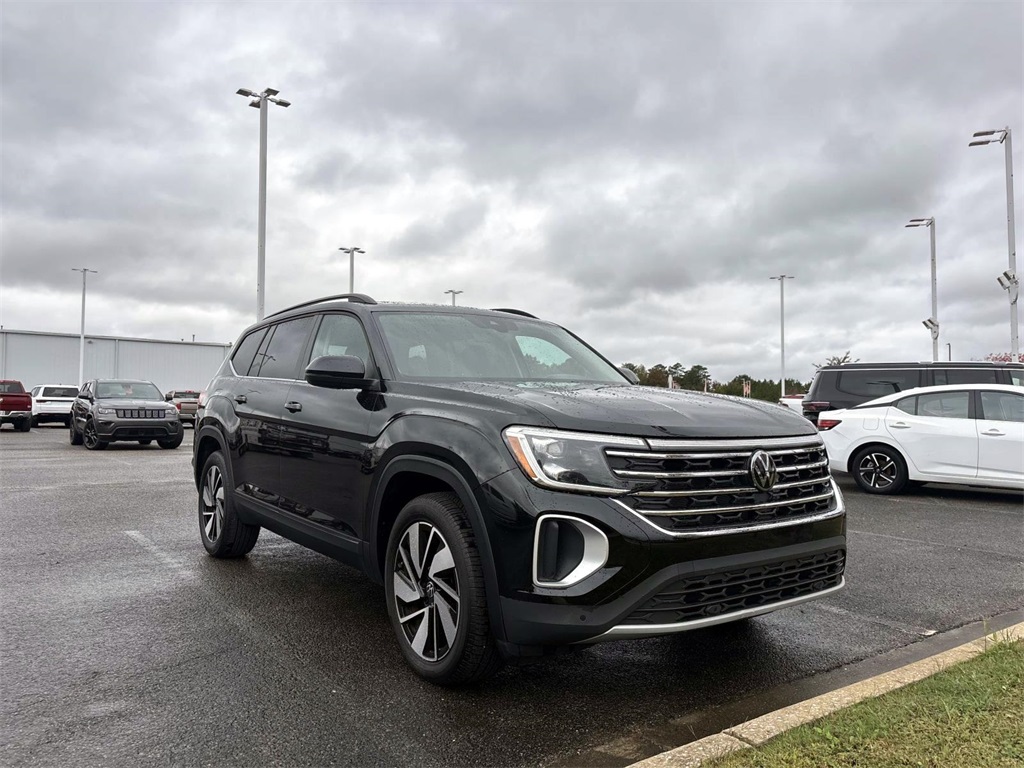 2024 Volkswagen Atlas SE w/Tech's photo