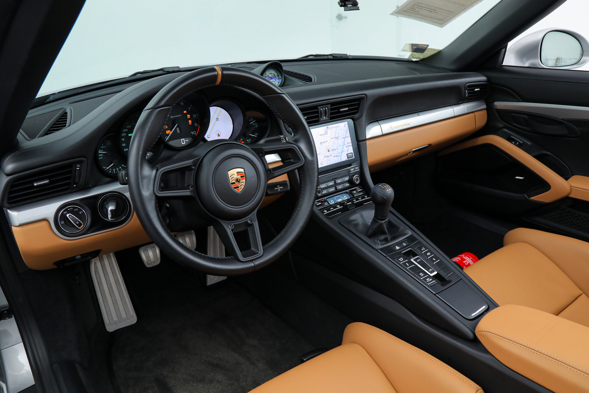 2019 Porsche 911 Speedster Cabriolet photo 4