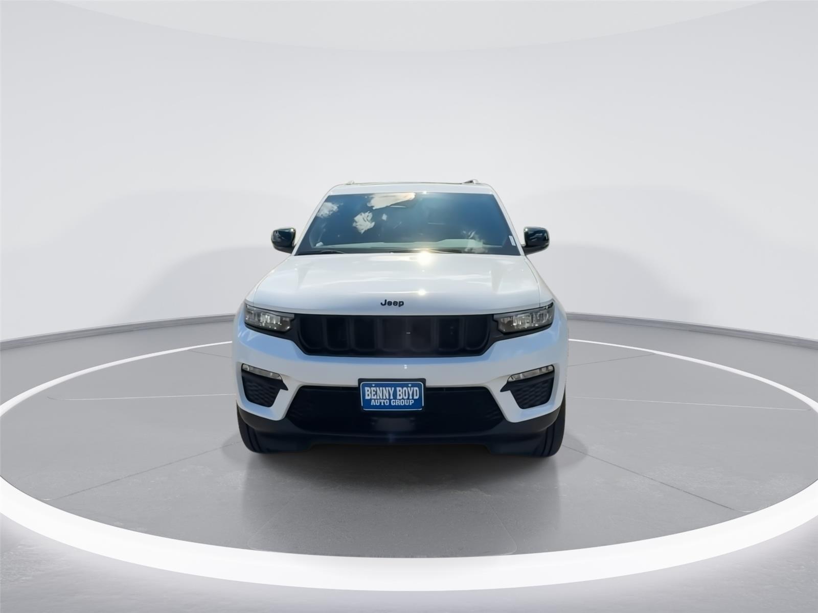 2025 Jeep Grand Cherokee Limited photo 3