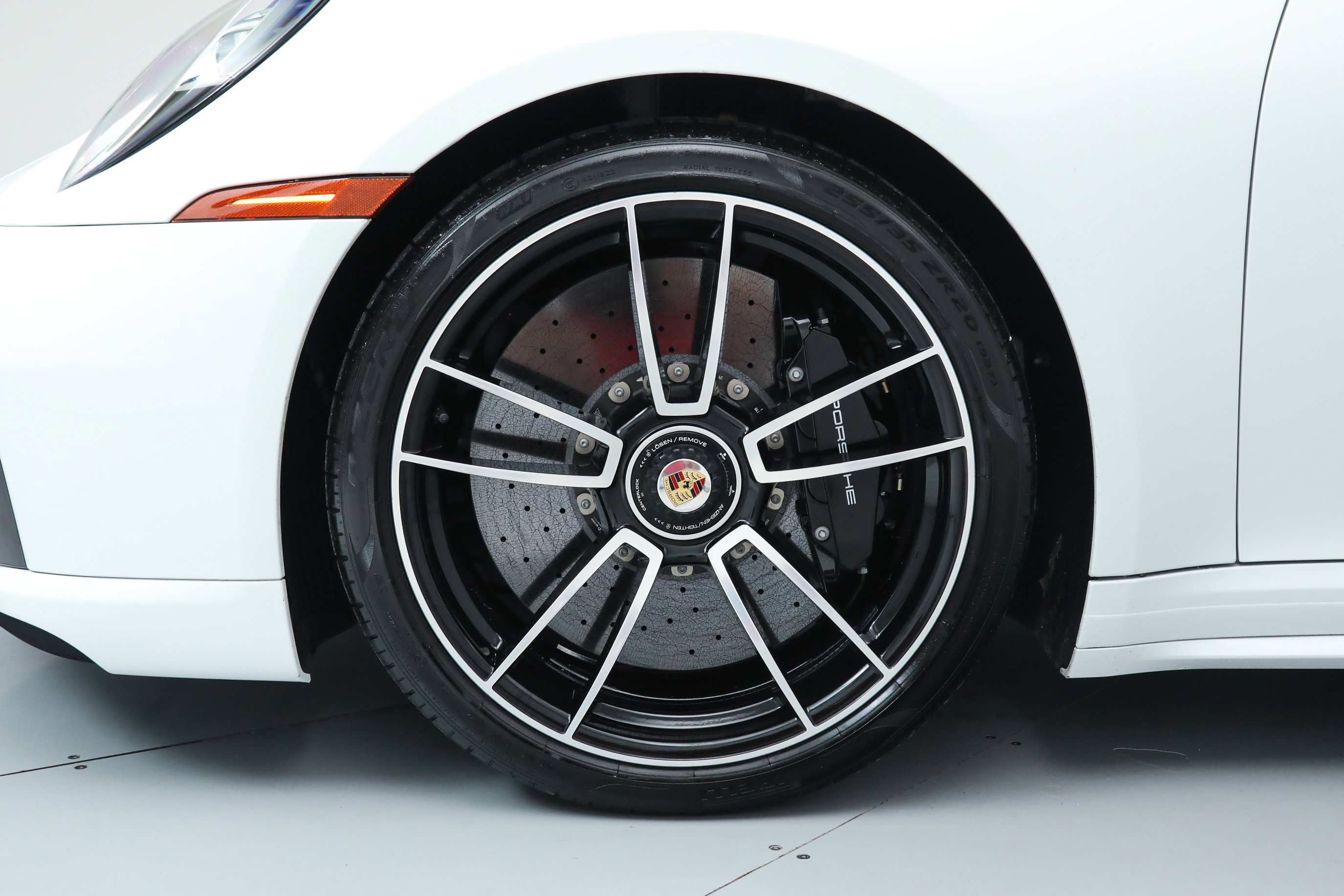 2023 Porsche 911 Turbo S Cabriolet photo 39