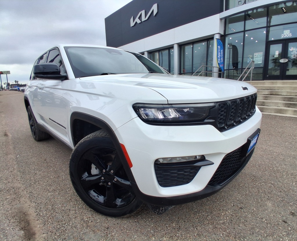 2023 Jeep Grand Cherokee Limited's photo