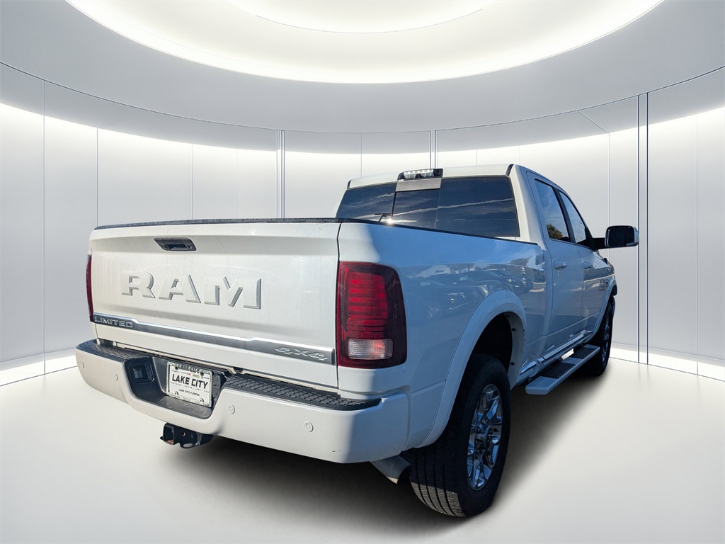 2018 Ram 2500 Limited photo 3