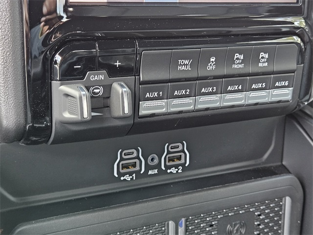2026 Ram 2500 Big Horn photo 23