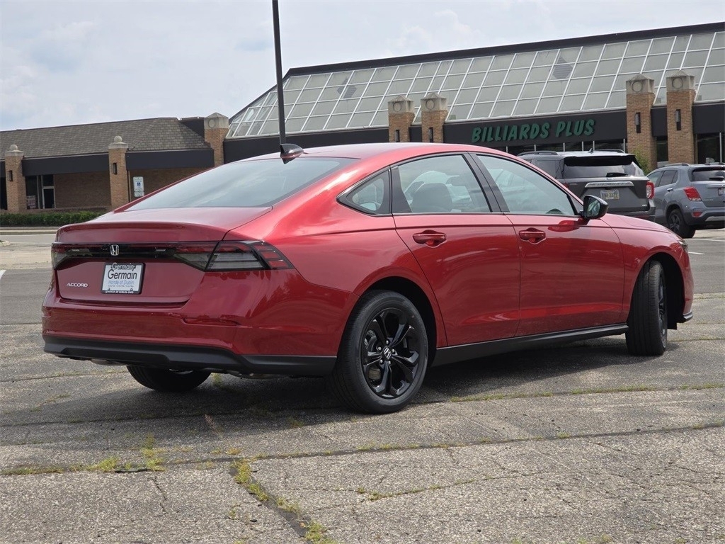 2025 Honda Accord SE photo 13