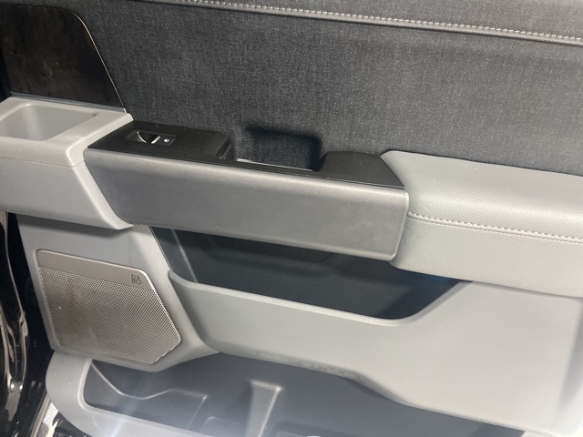 2022 Ford F-150 Lariat photo 25