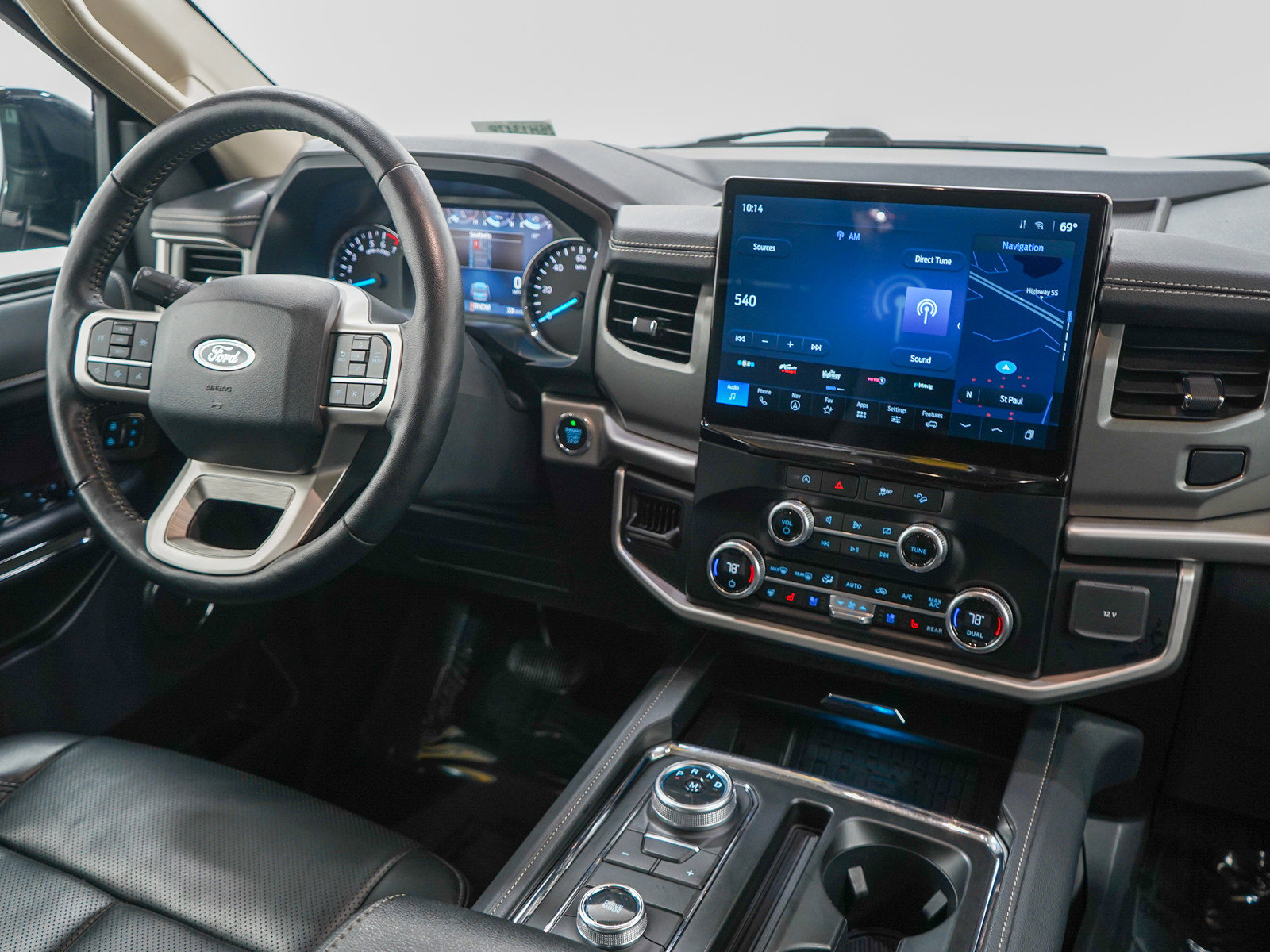 2024 Ford Expedition MAX XLT photo 12