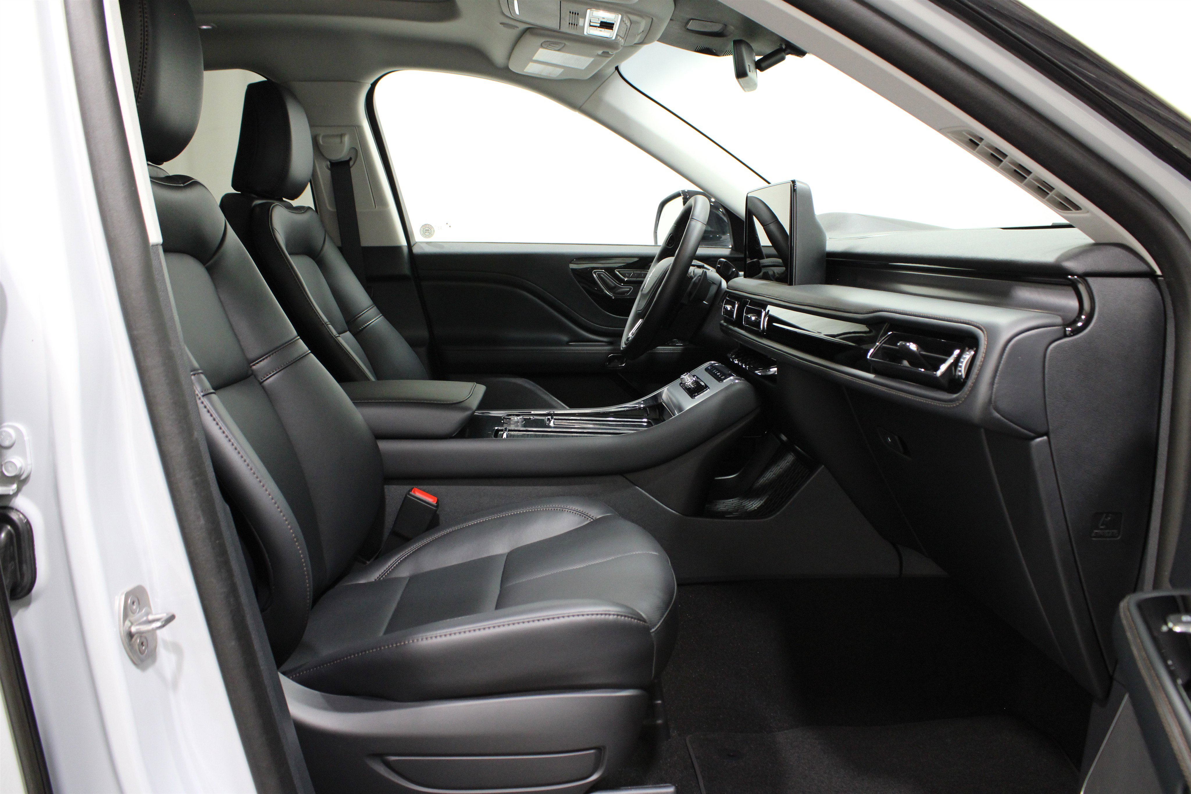 2025 Lincoln Aviator Premiere photo 23