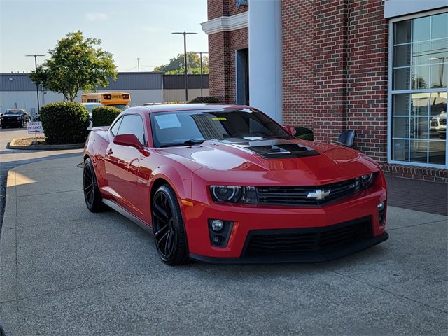 2013 Chevrolet Camaro ZL1 photo 2
