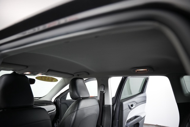 2022 Jeep Compass Latitude Lux photo 4