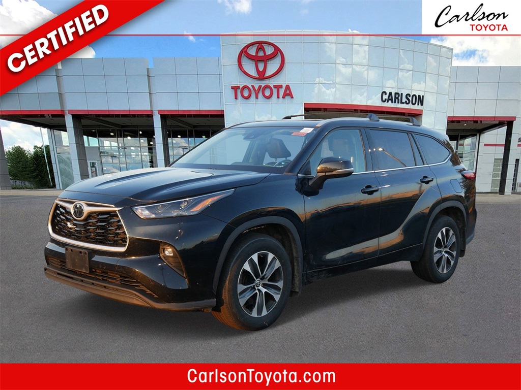 2022 Toyota Highlander XLE's photo