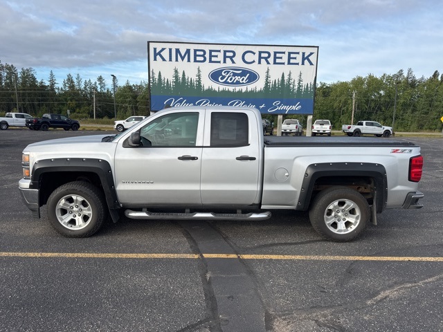Used 2014 Chevrolet Silverado 1500 LT with VIN 1GCVKREC7EZ216499 for sale in Pine River, Minnesota