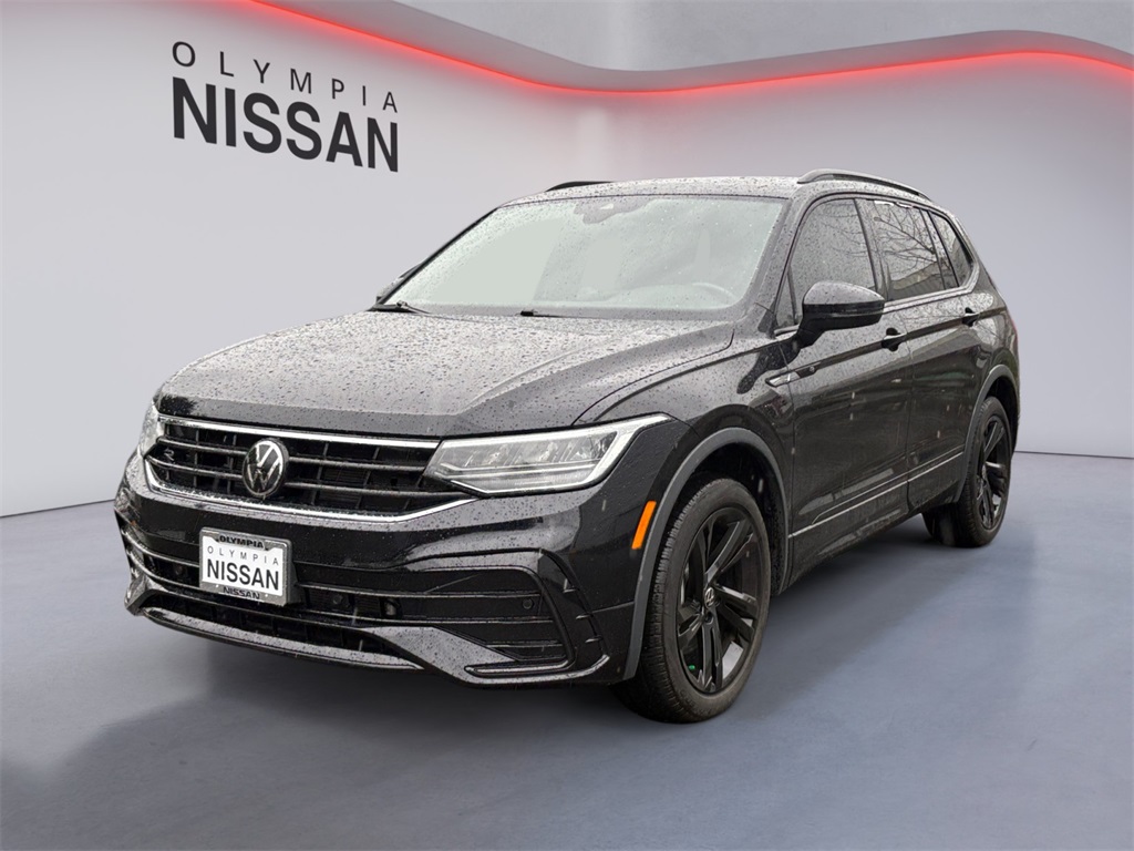 2024 Volkswagen Tiguan SE R-LINE BLACK