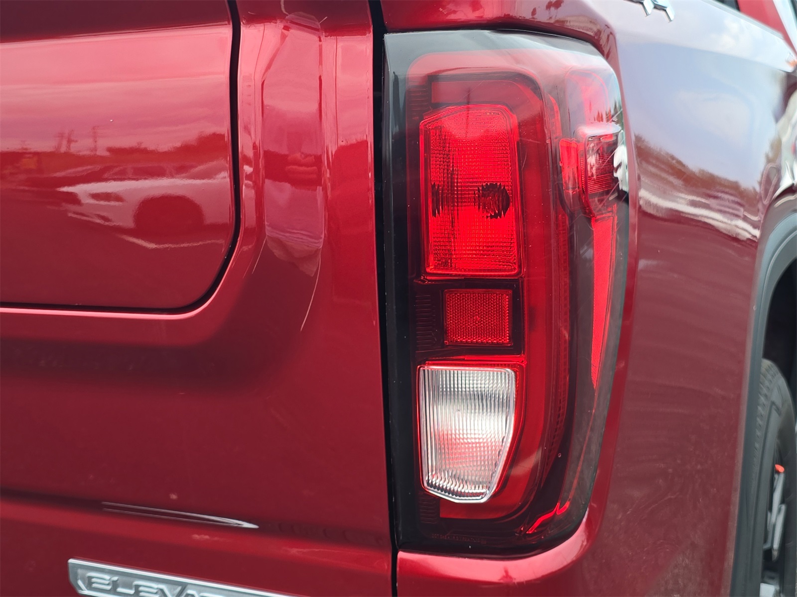 2022 Gmc Sierra 1500 Elevation photo 9