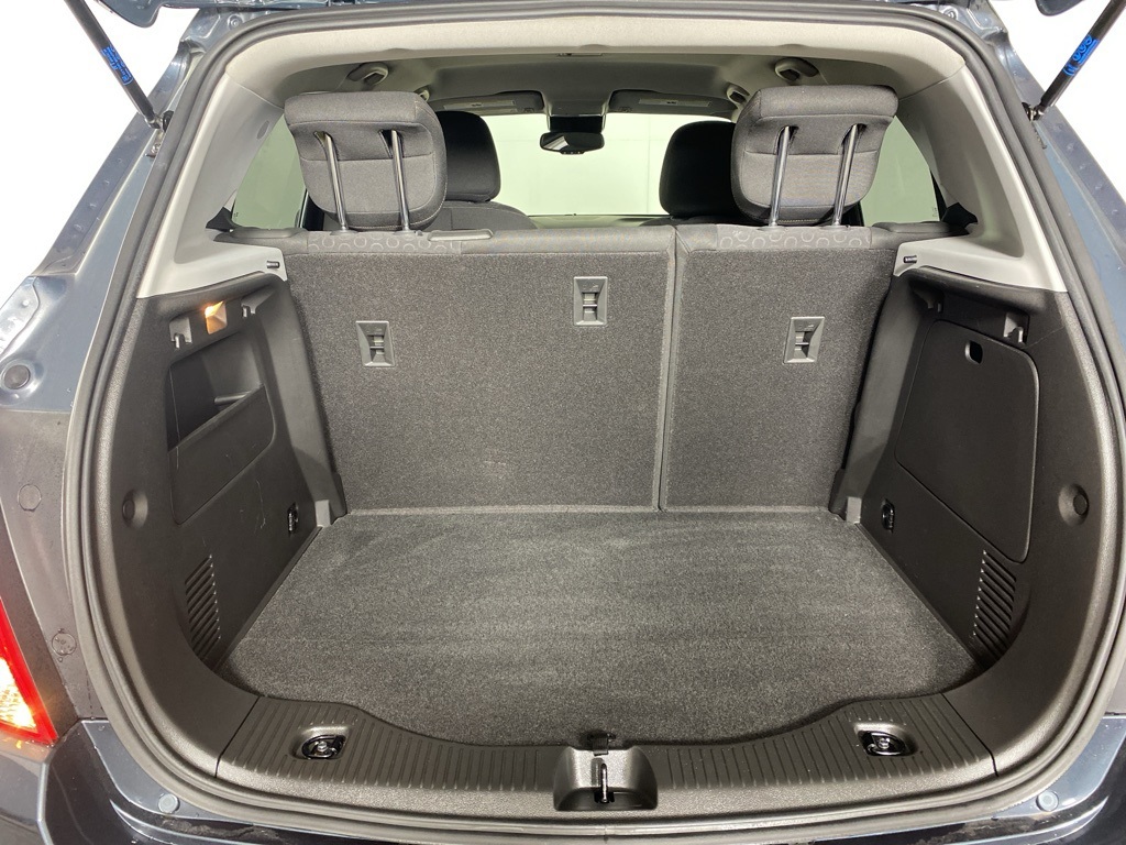2022 Chevrolet Trax LS photo 22