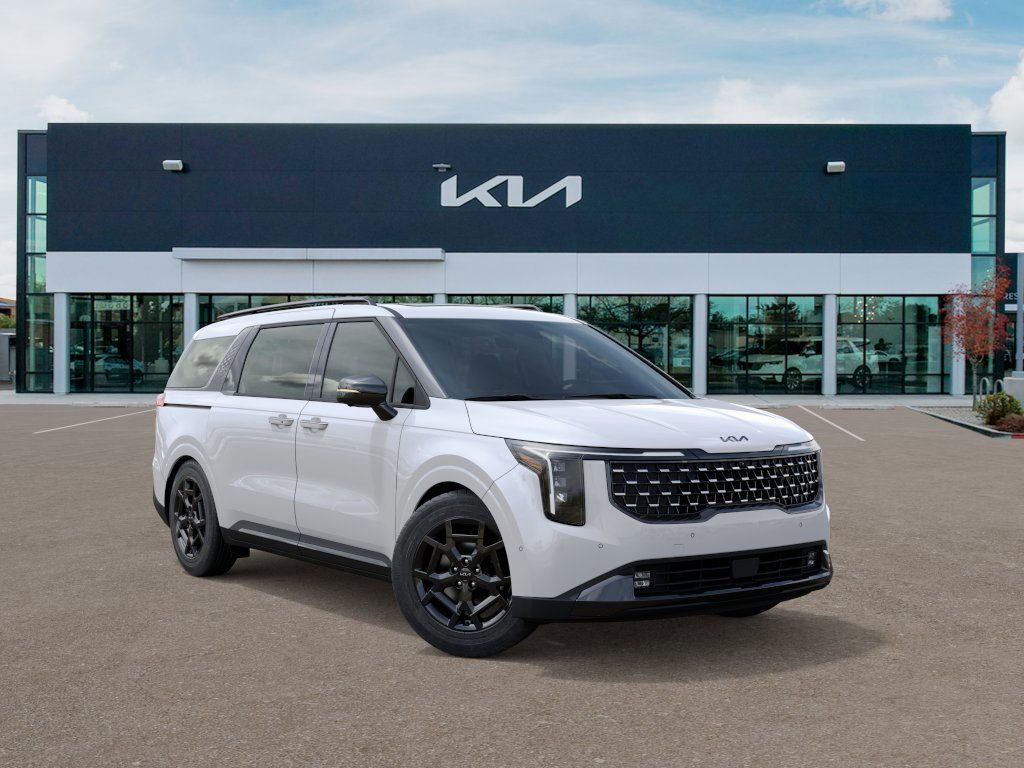 2026 Kia Carnival SX photo 4