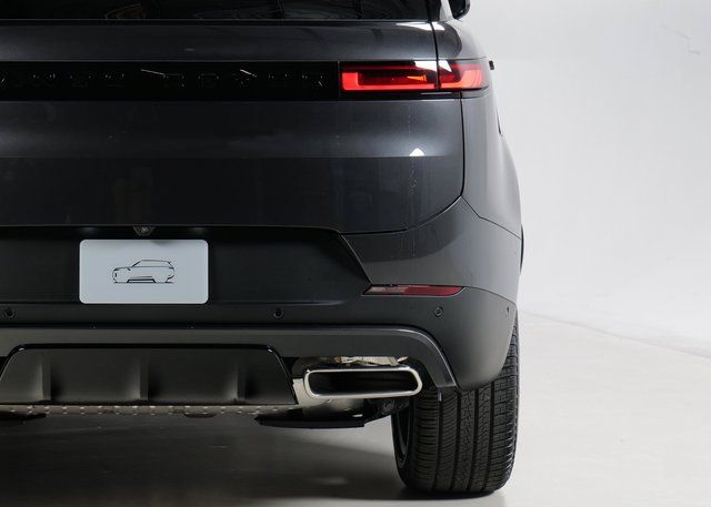 2025 Land Rover Range Rover Sport SE photo 10