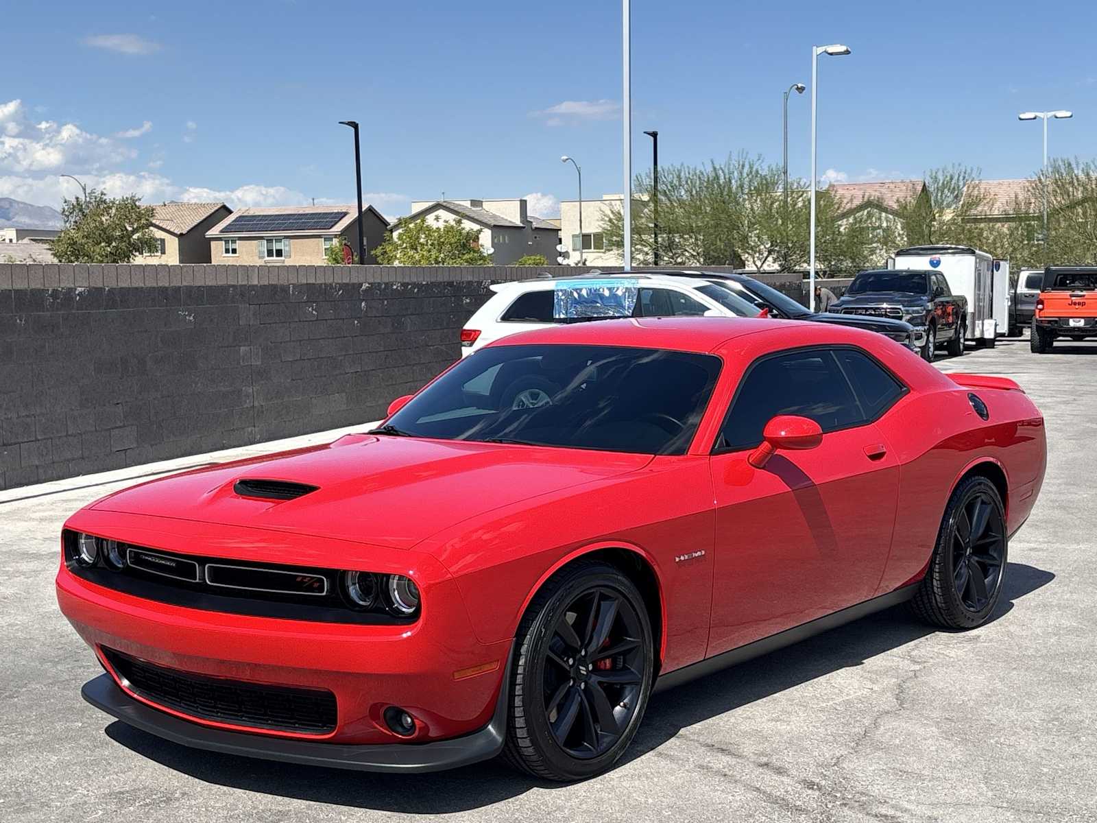 2022 Dodge Challenger R/T photo 5