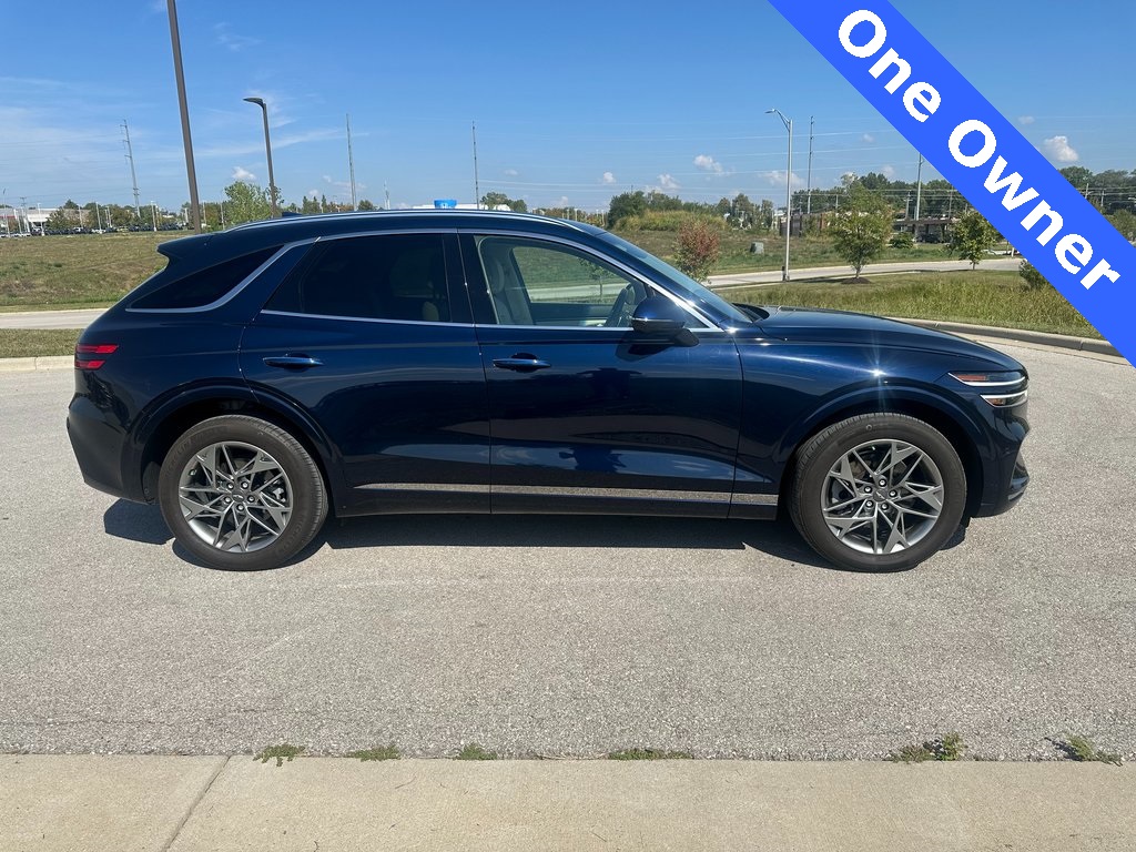 2022 Genesis GV70 2.5T Advanced photo 4