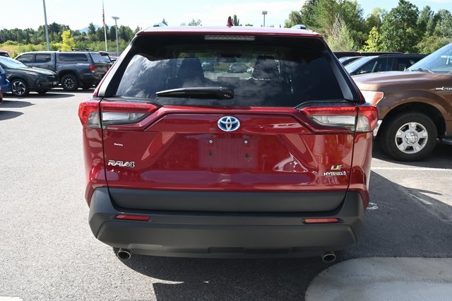 2020 Toyota RAV4 Hybrid LE photo 4