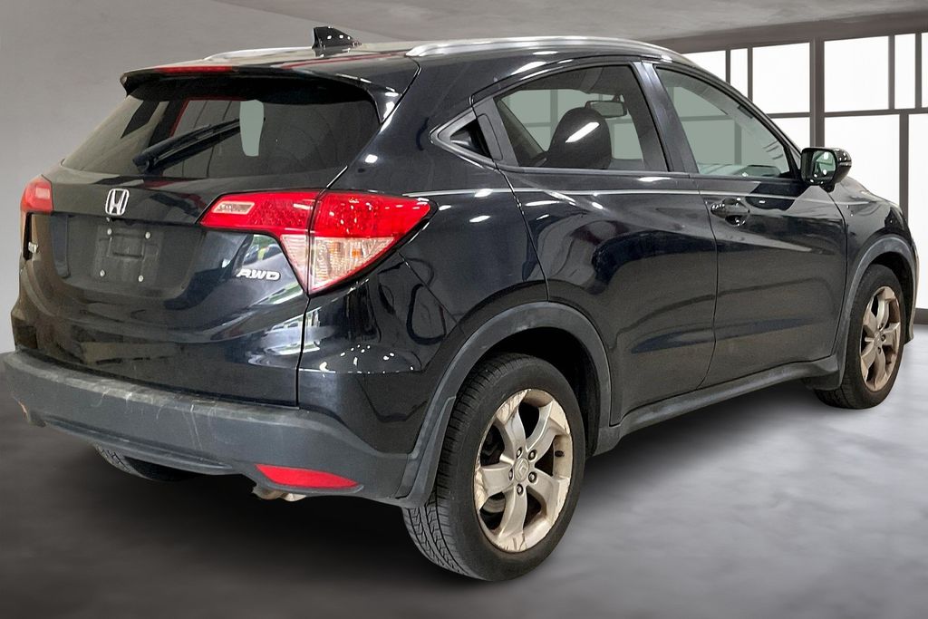 2016 Honda HR-V EX-L photo 2