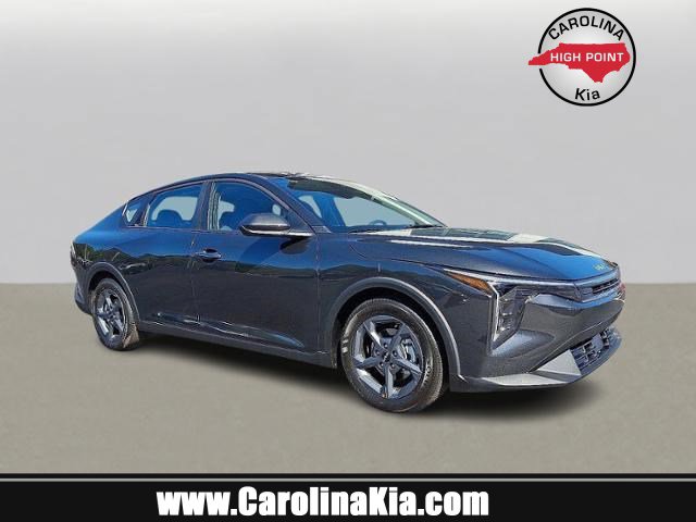 2025 Kia K4 LXS's photo