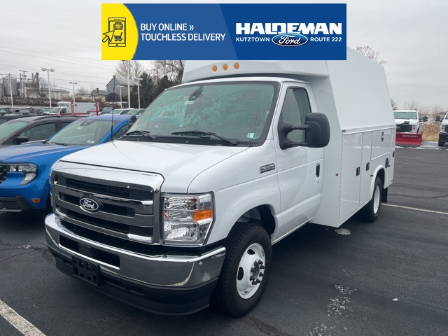 2026 Ford E-Series Cutaway Base's photo