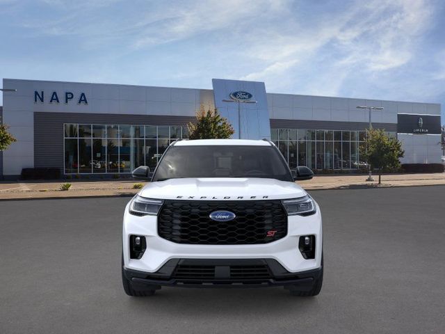 2025 Ford Explorer ST photo 6